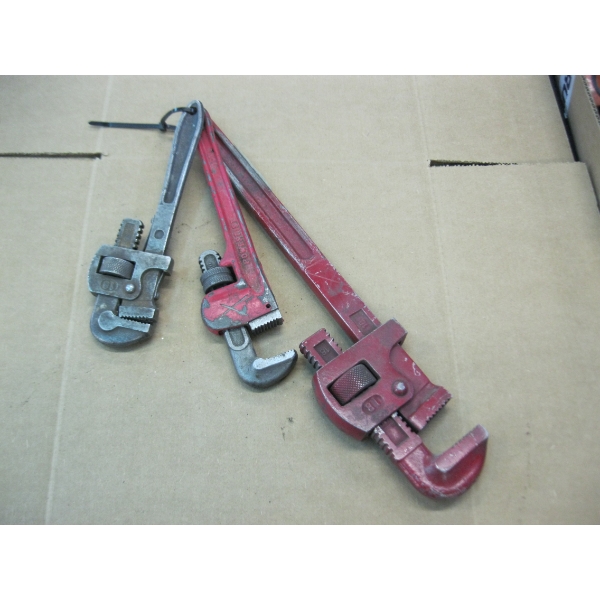 3 PIPE WRENCHES
