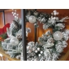Image 2 : CHRISTMAS WREATH & DECORATIONS