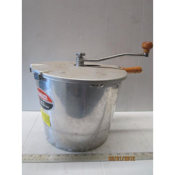HOME KITCHEN BREAD MAKER W/LID
