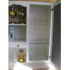 Image 3 : 2 PIECE WHITE DRESSER W/UPPER CABINET