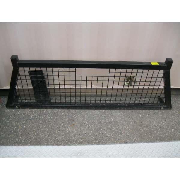 BLACK METAL HEADACHE RACK