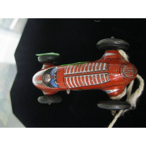 GAMA SMALL METAL RACECAR