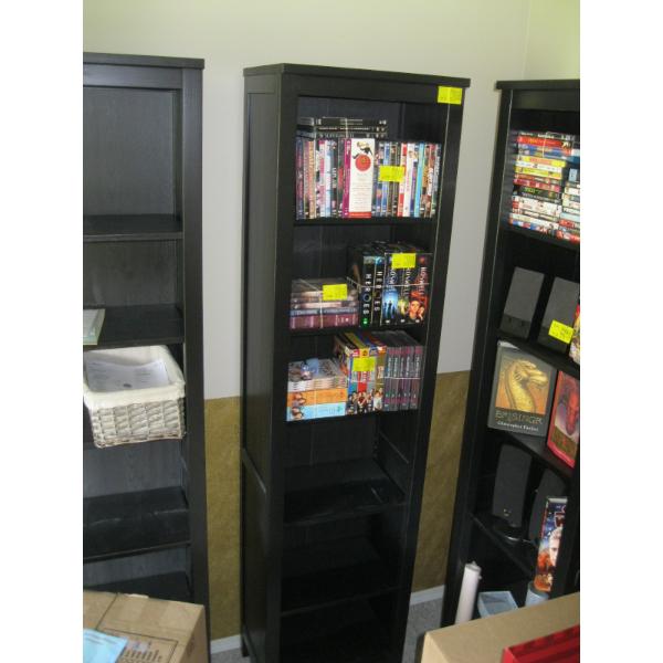 TALL NARROW SHELF UNIT - 19"X77.5" 