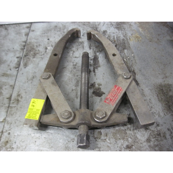 1 - 2 FINGERED LARGE PULLER