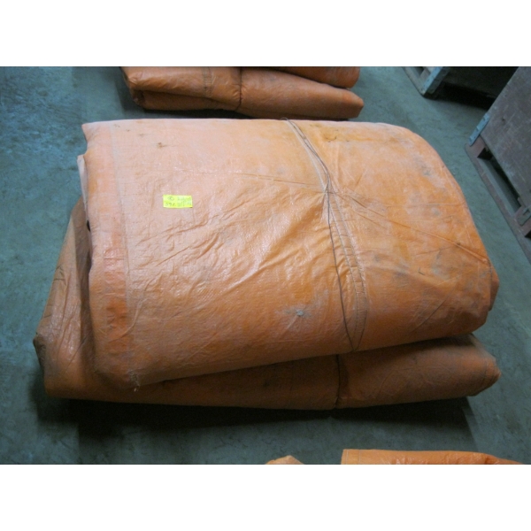 2 INSULATED TARPS