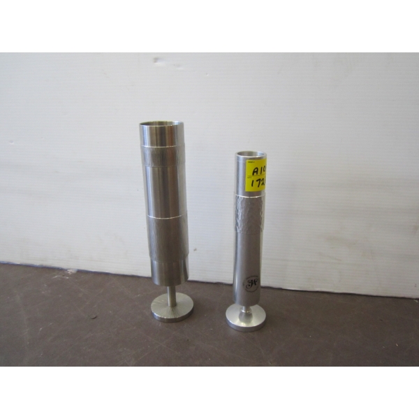 2 METAL BASES