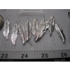 Image 2 : 2 PACKAGES OF SILVER NAVAJO FEATHERS