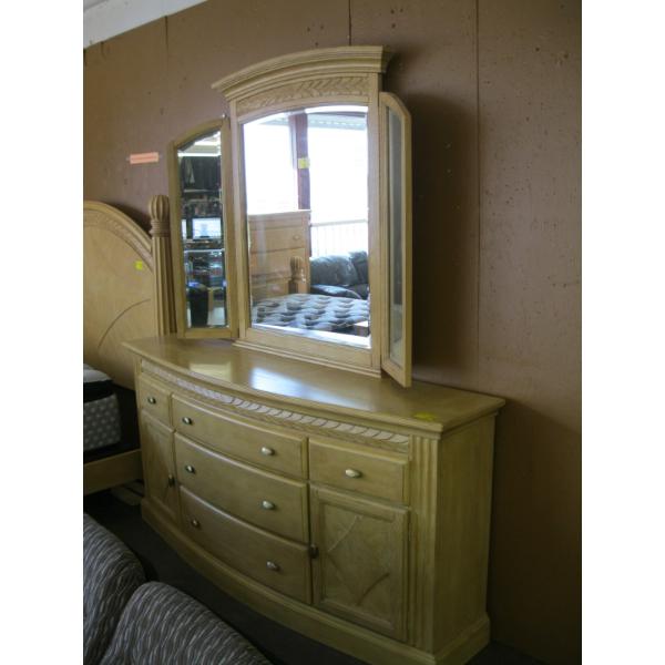LG. 5 DRAWER 2 DOOR TRIPLE MIRROR DRESSER