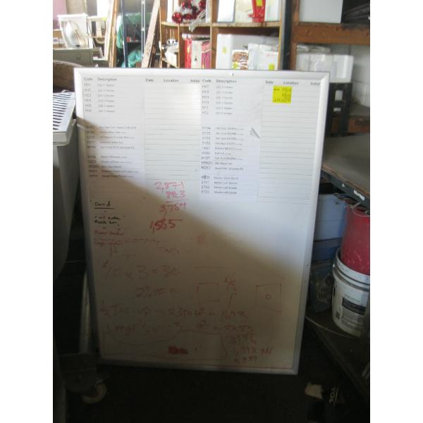 LG. WHITEBOARD