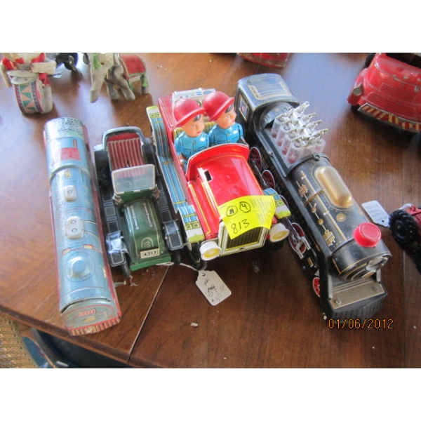 4 TIN ITEMS - 2 TRAIN ENGINES & 2 CARS