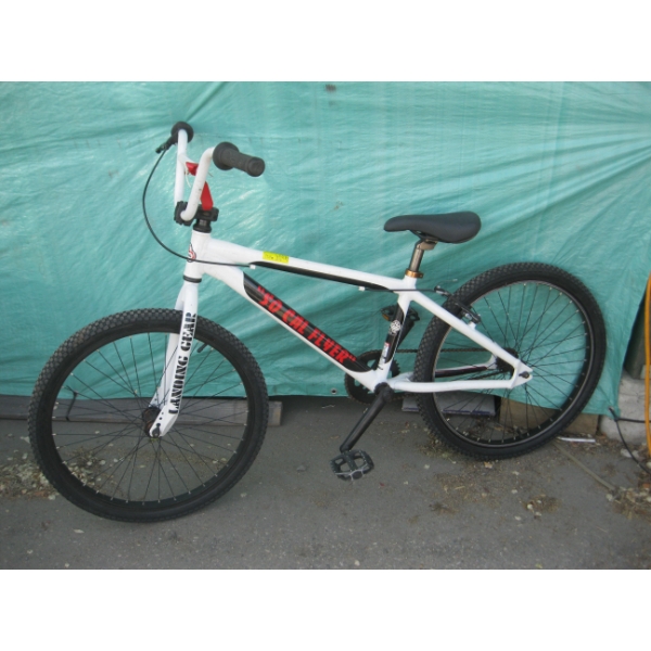 SOCAL FLYER XL BMX BIKE
