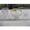 Image 1 : 3 PIECES OF VINTAGE GLASSWARE