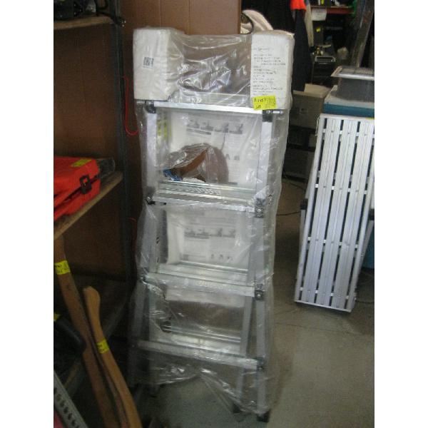 NEW MULTI PURPOSE LADDER