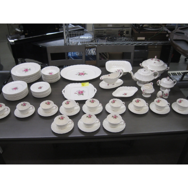 LG. SET OF SPODE JEWEL ENGLISH CHINA