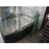 Image 2 : GLASS DISPLAY CASE W/ROUND SHELVES
