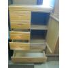 Image 2 : OAK CHEST OF DRAWERS W/SINGLE DOOR CUPBOARD