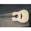 Image 3 : TAYLOR 6 STRING ACOUSTIC GUITAR W/CASE