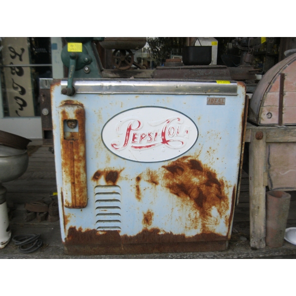 REACH IN PEPSI COOLER