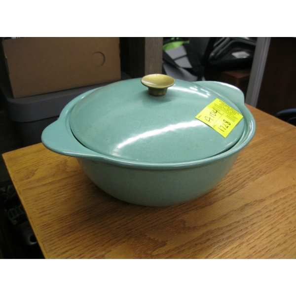 ENAMEL OVER CAST FINDLAY IRONWARE VINTAGE BOWL