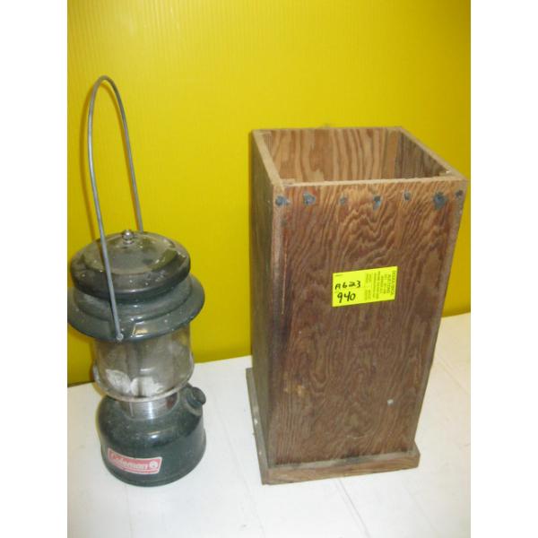 COLEMAN GAS LANTERN IN WOOD BOX
