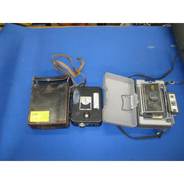 POLAROID COLLECTABLE CAMERA & MOVIE CAMERA IN LEATHER CASE