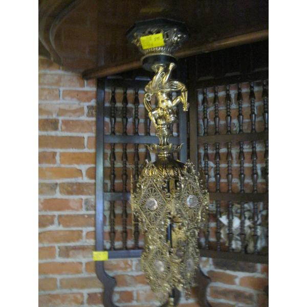 UNIQUE BRASS BASED LAMP W/FIGURINE