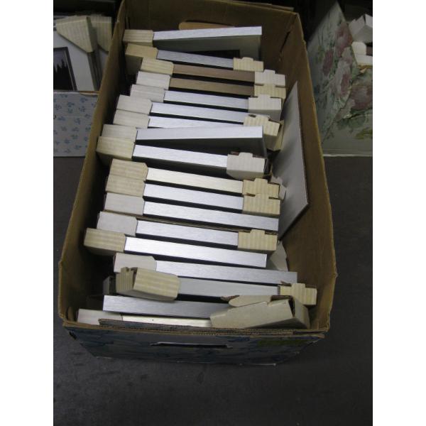 PICTURE FRAMES W/PHOTOGRAPHS