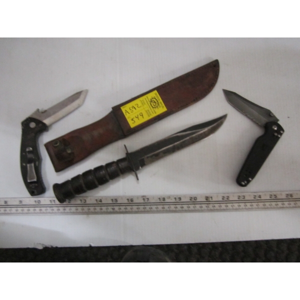 3 KNIVES