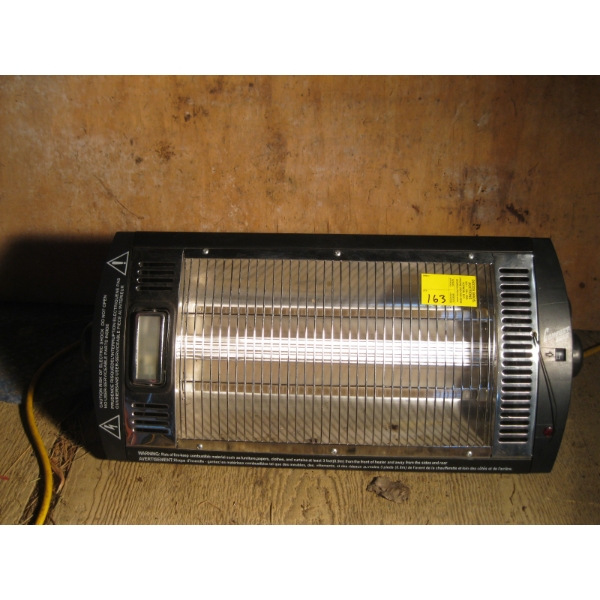 COMFORT ZONE ELECTRIC RADIANT HEATER