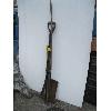 Image 1 : 2 PRY BARS, PIC & A SHOVEL