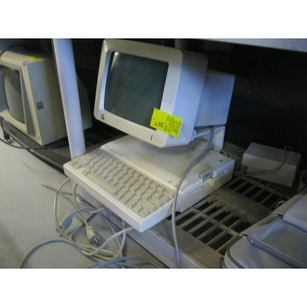 VINTAGE APPLE COMPUTER