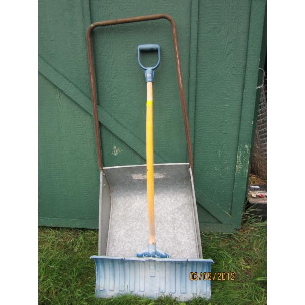 LG. SNOW SCOOP & A SNOW SHOVEL