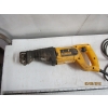 Image 2 : DEWALT CORDED RECIPROCATING SAW