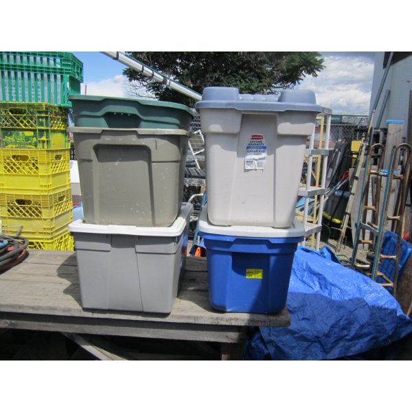 PLASTIC STORAGE CONTAINERS