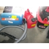 Image 1 : 2 SM. VACUUMS & A FUEL CONTAINER