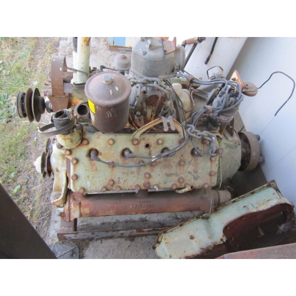 LG. FLAT HEAD V8 ENGINE