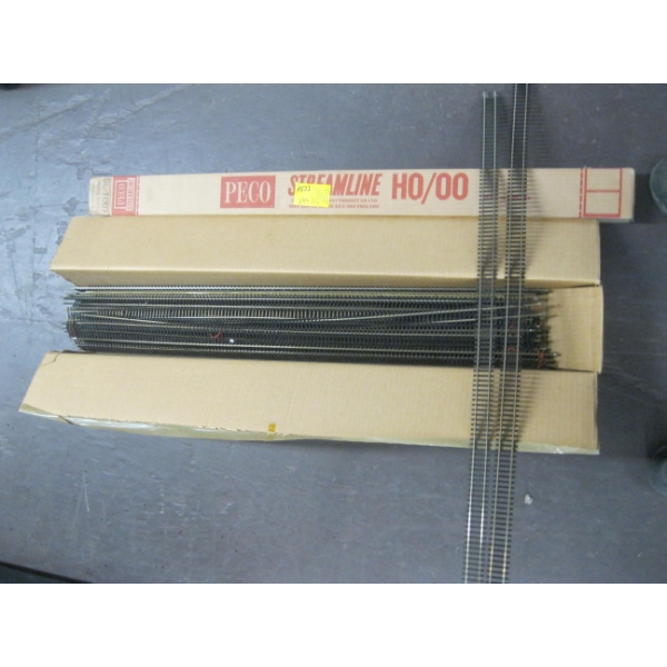 2 BOXES OF HO TRACK