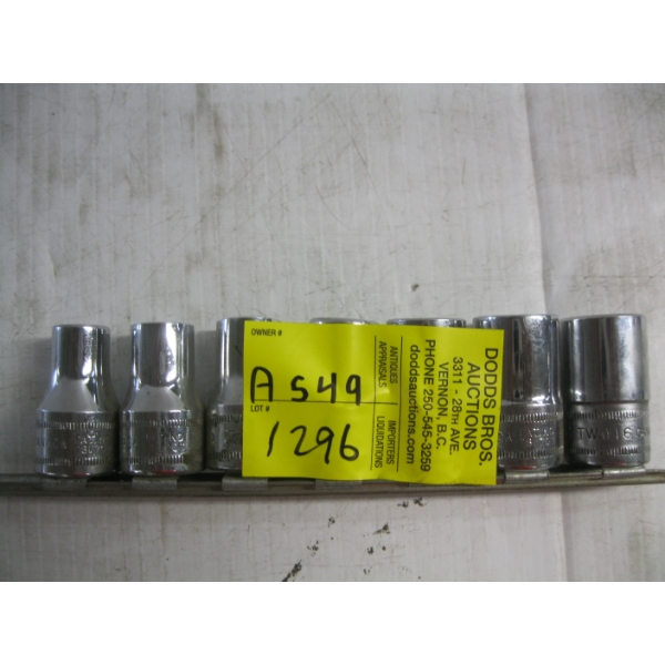 SET OF 1/2" SNAP ON SOCKETS