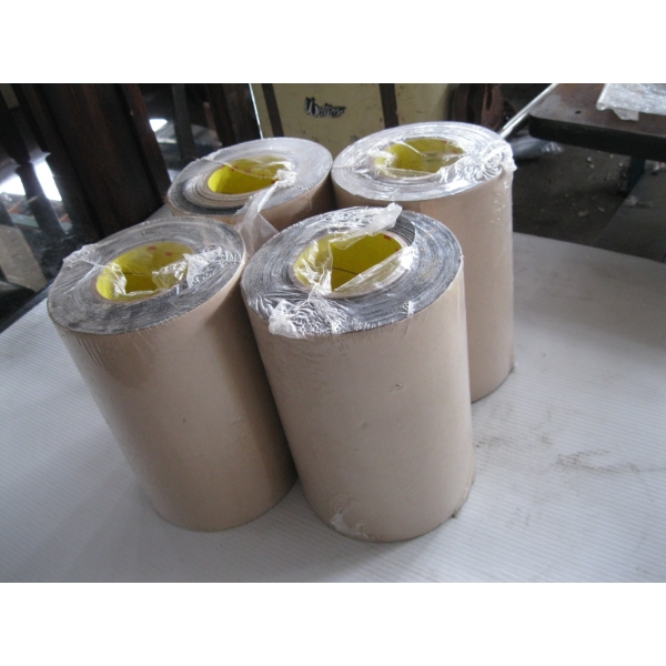4 ROLLS OF 3M STICKY ROLL ON SEAL PAPER