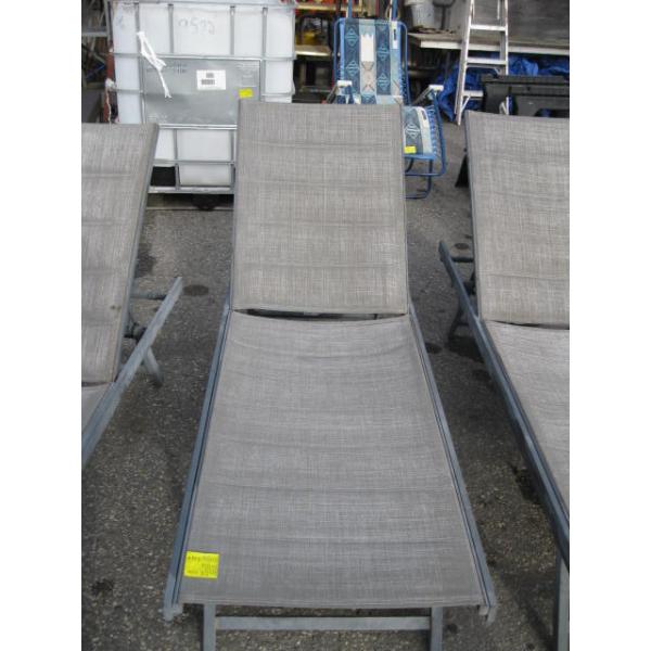 PATIO LOUNGE CHAIR