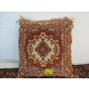 Image 6 : OAK NEWSPAPER CABINET W/SINGLE DOOR, SMALL AREA CARPET & SM. PILLOW
