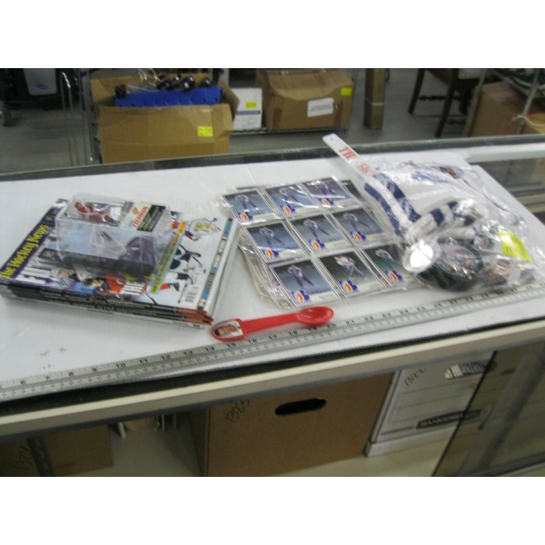 ASST. COLLECTABLE ITEMS - KAMLOOPS BLAZER CARDS, MAGAZINES, SCARF, ETC.