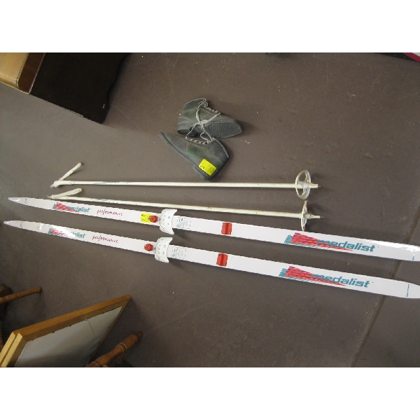 PAIR OF METALIST CROSS COUNTRY SKIS, BOOTS & POLES