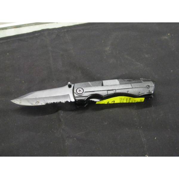 FOLDING KNIFE