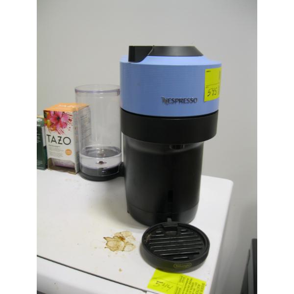 NESPRESSO COFFEE MACHINE 
