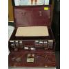 Image 1 : SUITCASE W/BUILT IN TOILETRIES SET
