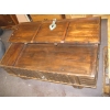 Image 2 : ANTIQUE LOOK WOODEN CASED TRUNK/STORAGE BOX