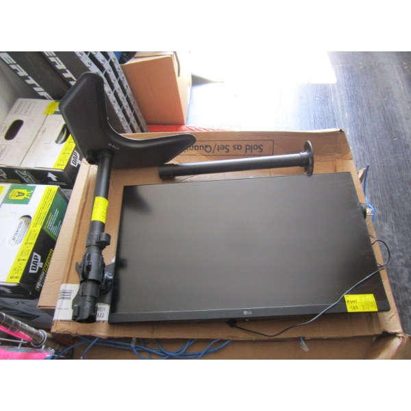 LG FLATSCREEN TV  W/MOUNTING STAND
