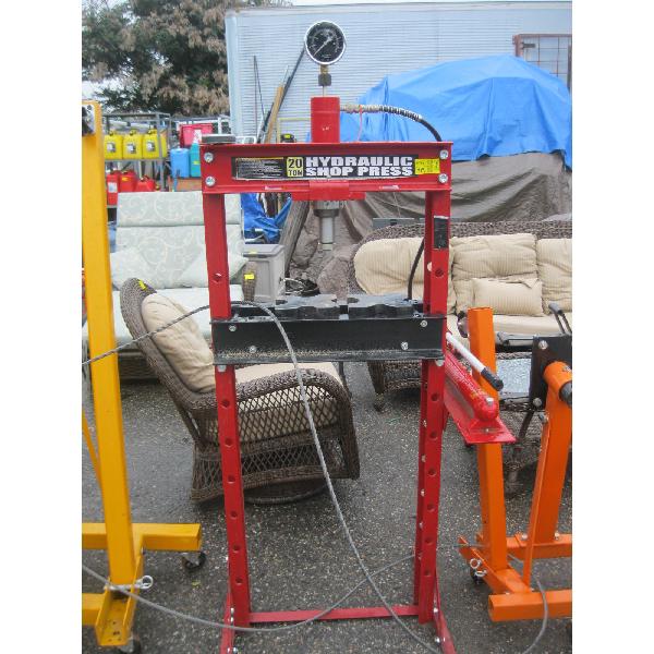 20 TON HYDRAULIC SHOP PRESS