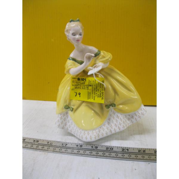 ROYAL DOULTON FIGURINE - "LAST WALTZ"